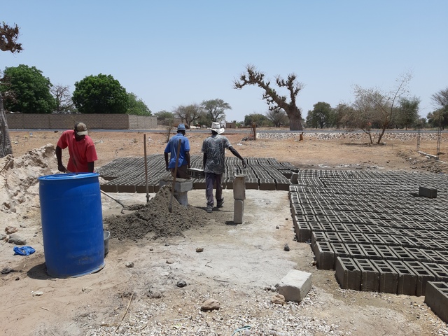 Schulaufbau in Diaby Kondel