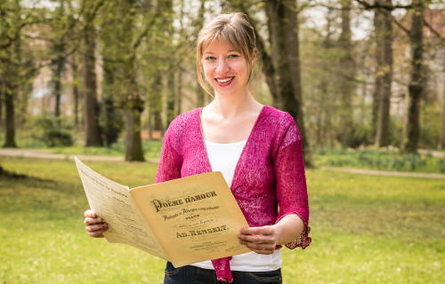 Lehrkraft für Klavier und EMP: Almut Schöller