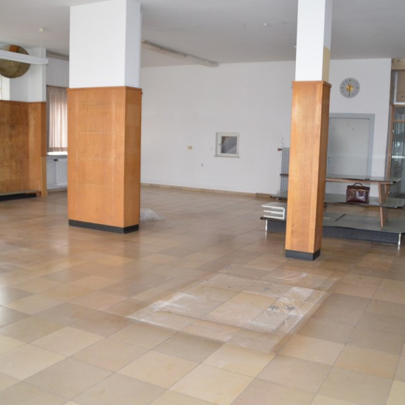 8. ehem. Ladengeschäft Prell, EG