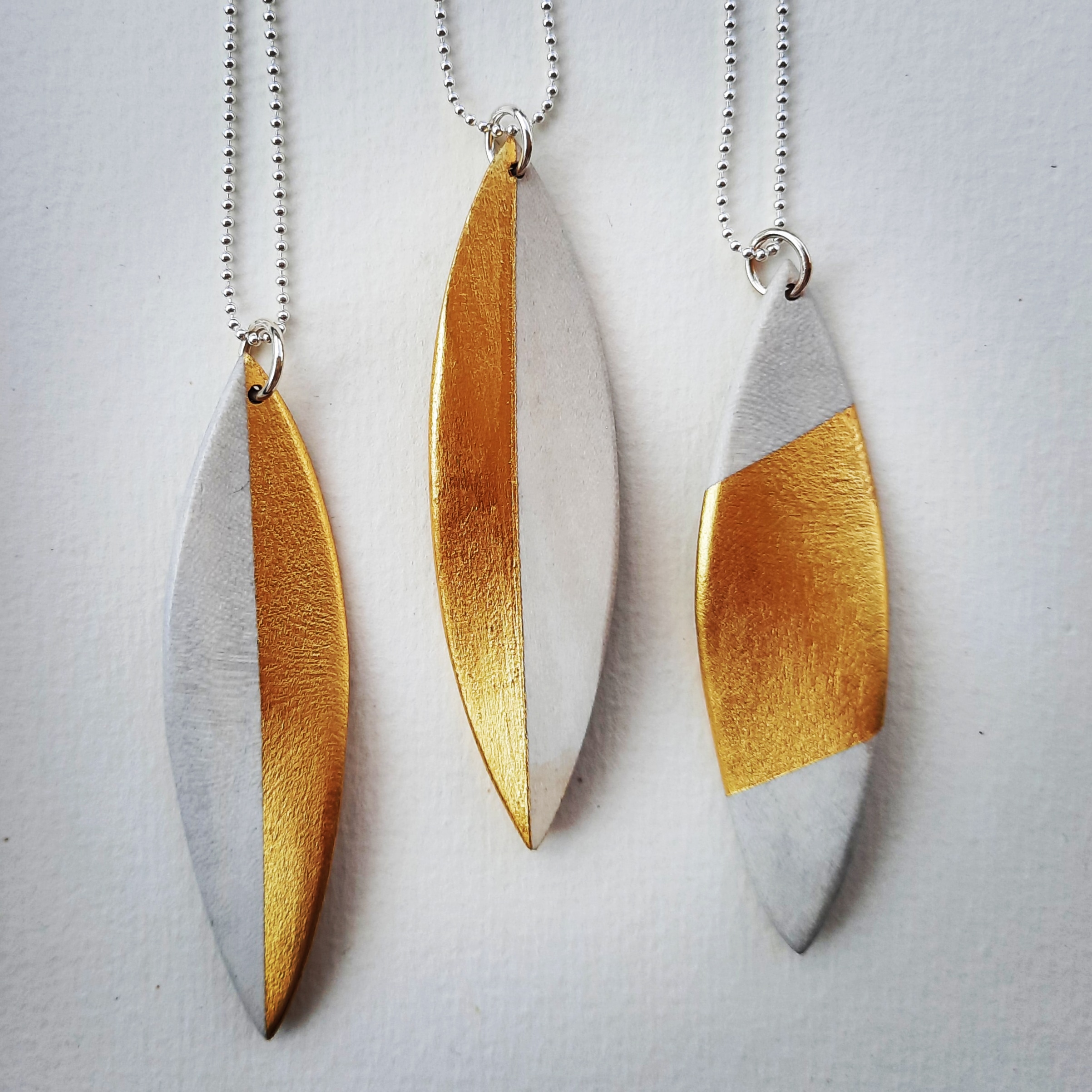 Anhänger blattvergoldet