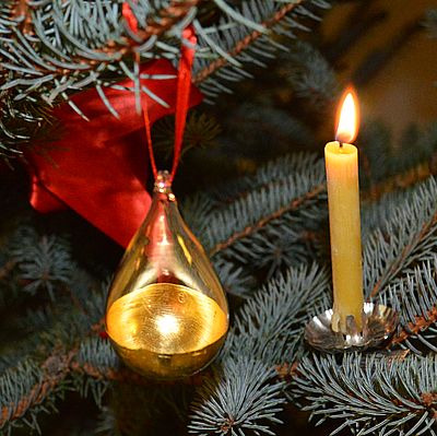 Glasanhaenger Tropfen 400 DSC 3960