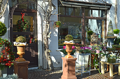 Außenansicht Blumenladen Alraune